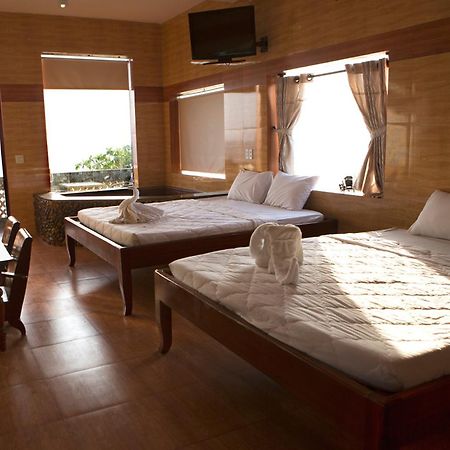 Source Kiteboarding/Lodge Phan Thiet Exteriör bild
